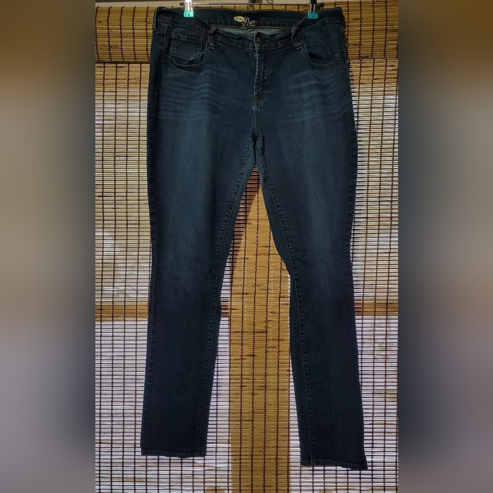 Women's Old Navy Diva jeans size 16 long